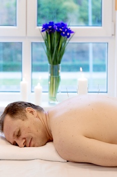 Иглорефлексотерапия