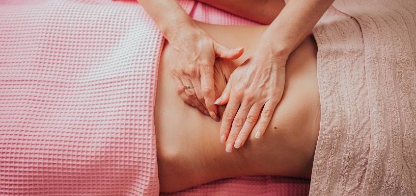 Разминание внутренних органов помогает во всем Массаж живота двумя руками