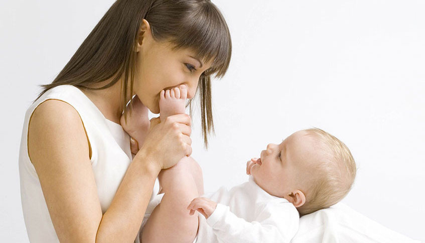 Ощутите какое счастье быть мамой! Мама с малышом