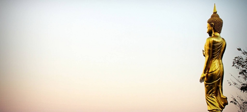 Древние знания востока на службе современного человека Статуя Будды