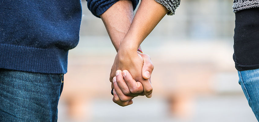 Примите таким, какой есть Руки вместе