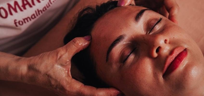 Проверено временем Массаж лица большими пальцами