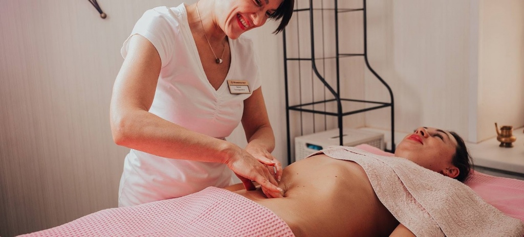 Висцеральный массаж живота Фото висцерального массажа живота