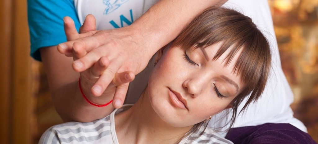 тайский массаж Фото тайский массаж в подарок женщине