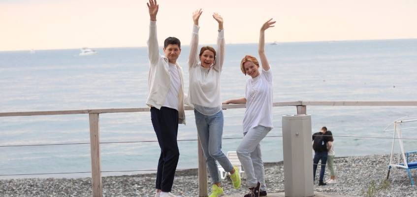 Вы удивитесь положительным переменам в своем теле! Счастливые люди махают рукой