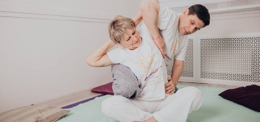 Фото Работы сухожилиями и энергетическими меридианами